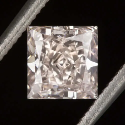 0.65ct GIA CERTIFIED FANCY LIGHT PINK SI2 DIAMOND UNTREATED PRINCESS CUT NATURAL