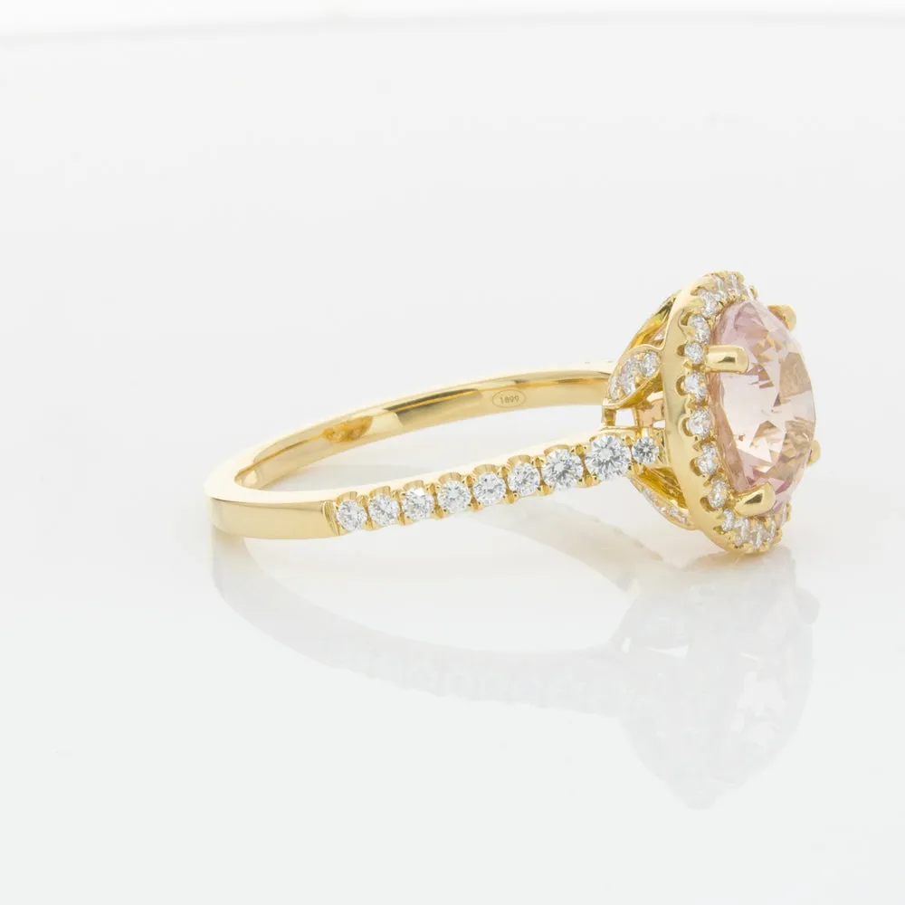 18ct Yellow Gold Padparadscha Sapphire & Diamond Ring