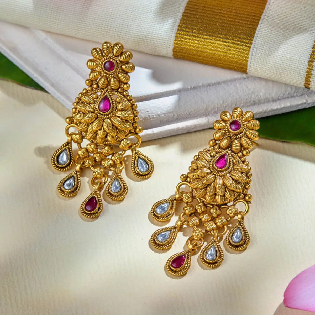 Antique Earring 172451