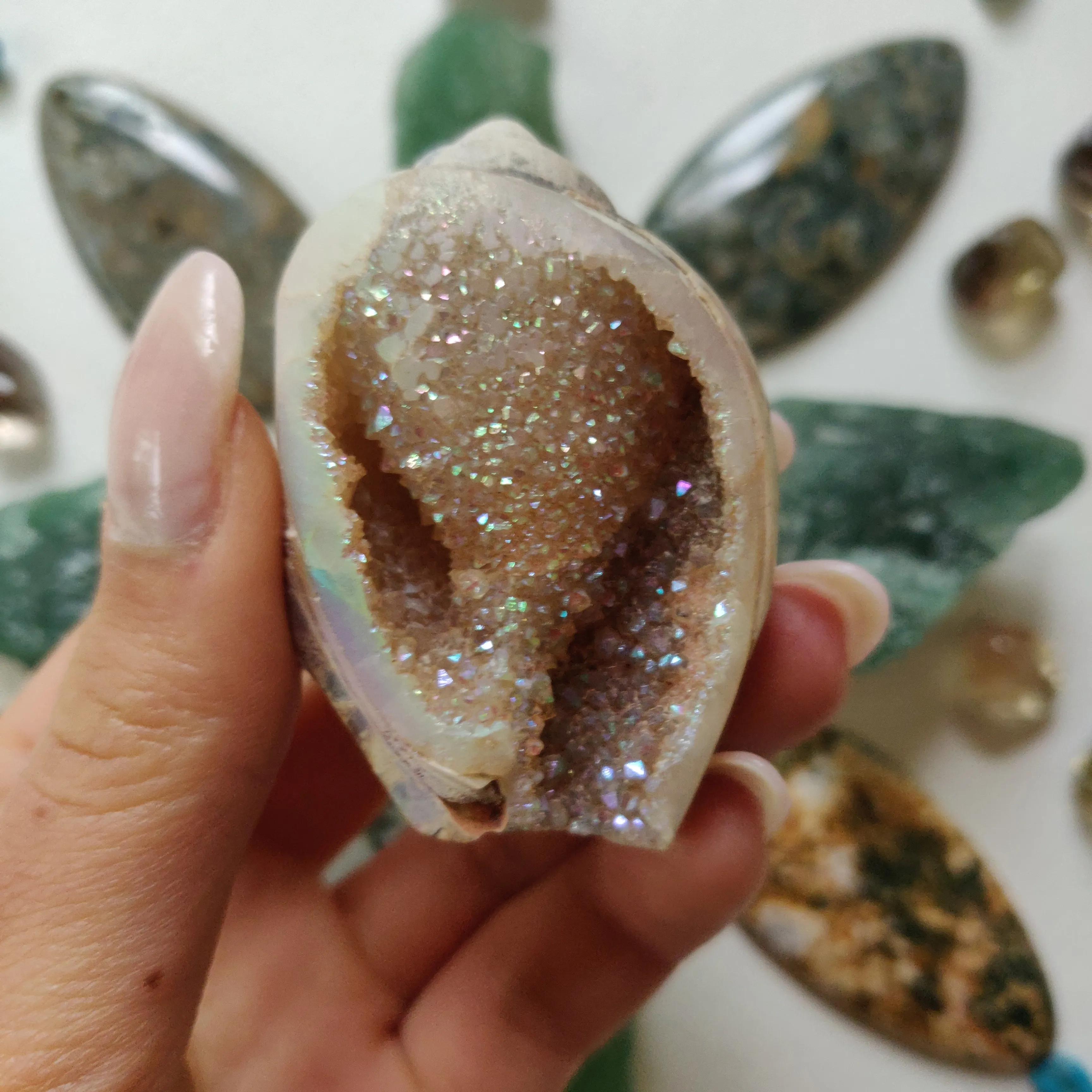 Aura Druzy Shell (#12)