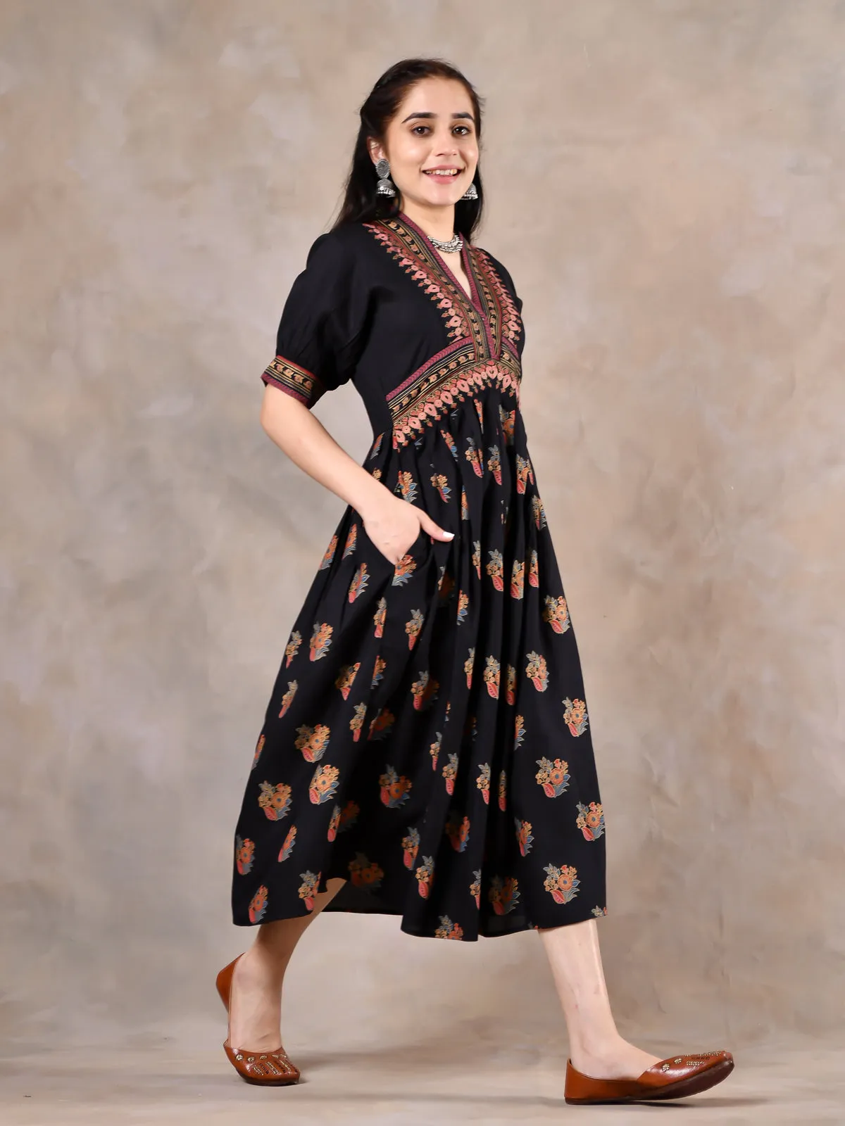 Black Viscose Printed V Neck Gathered Dress