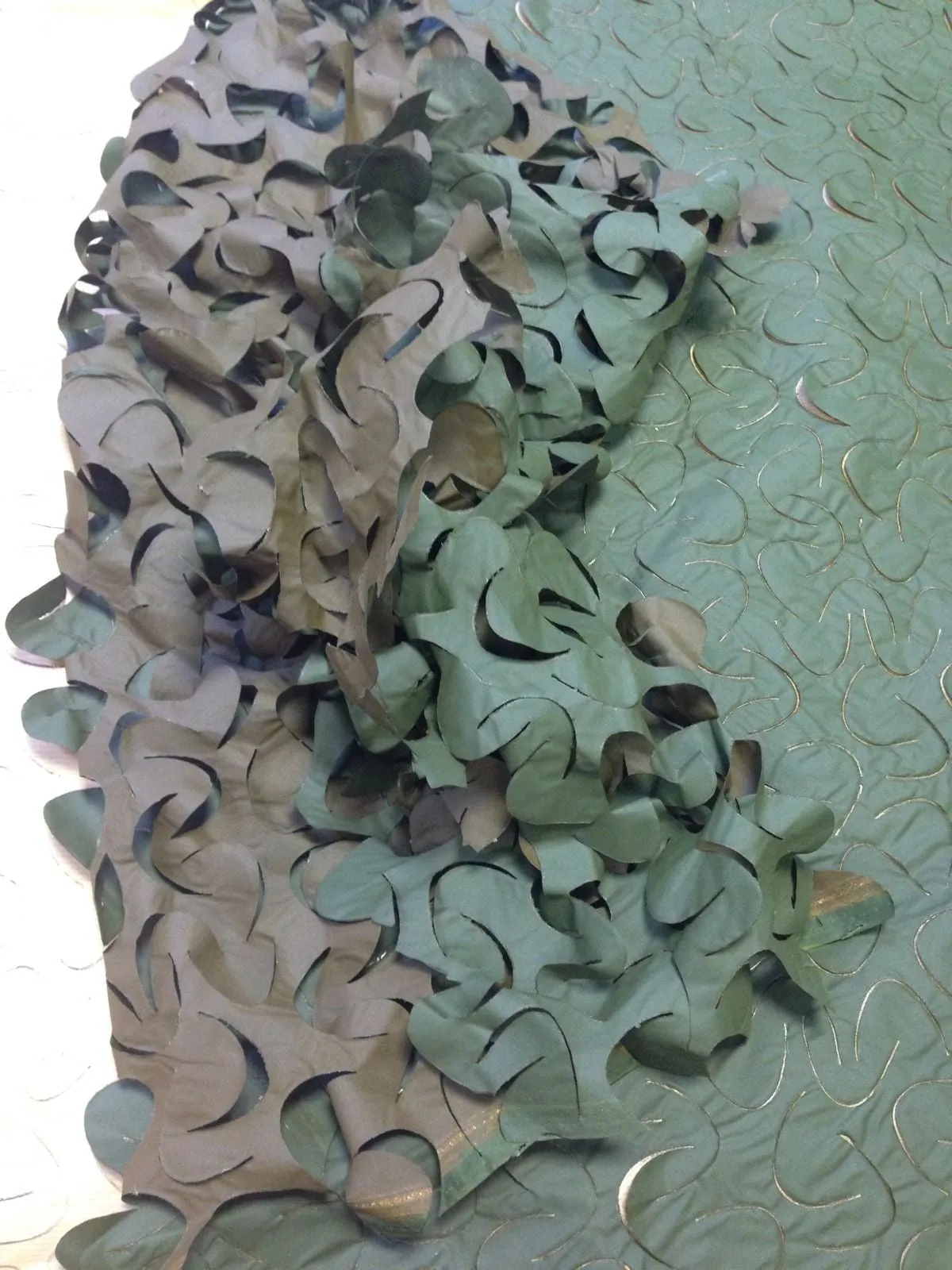 CAMMO COATED LEAFY SCRIM - PER METRE