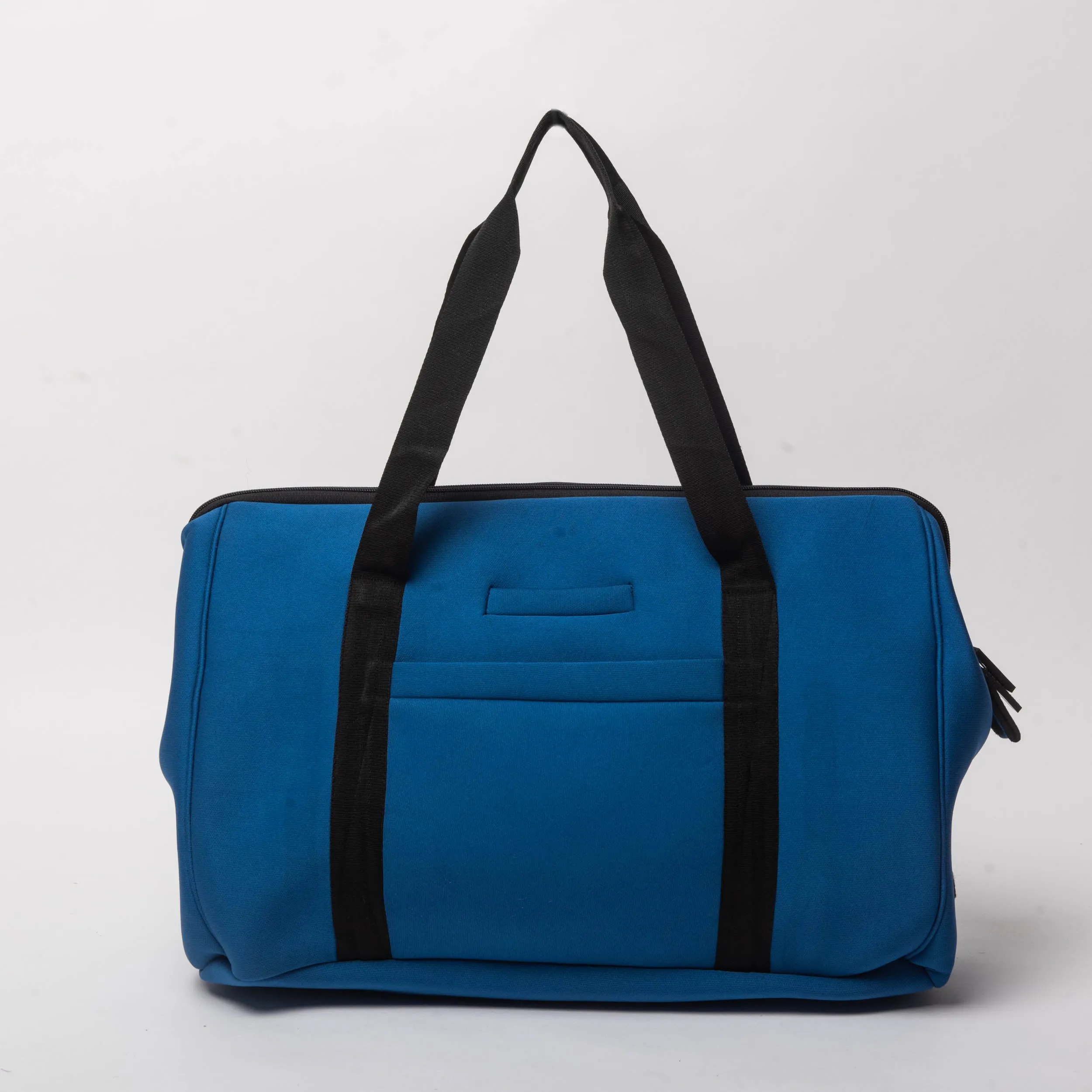 Captivate Gym Bag (Navy)