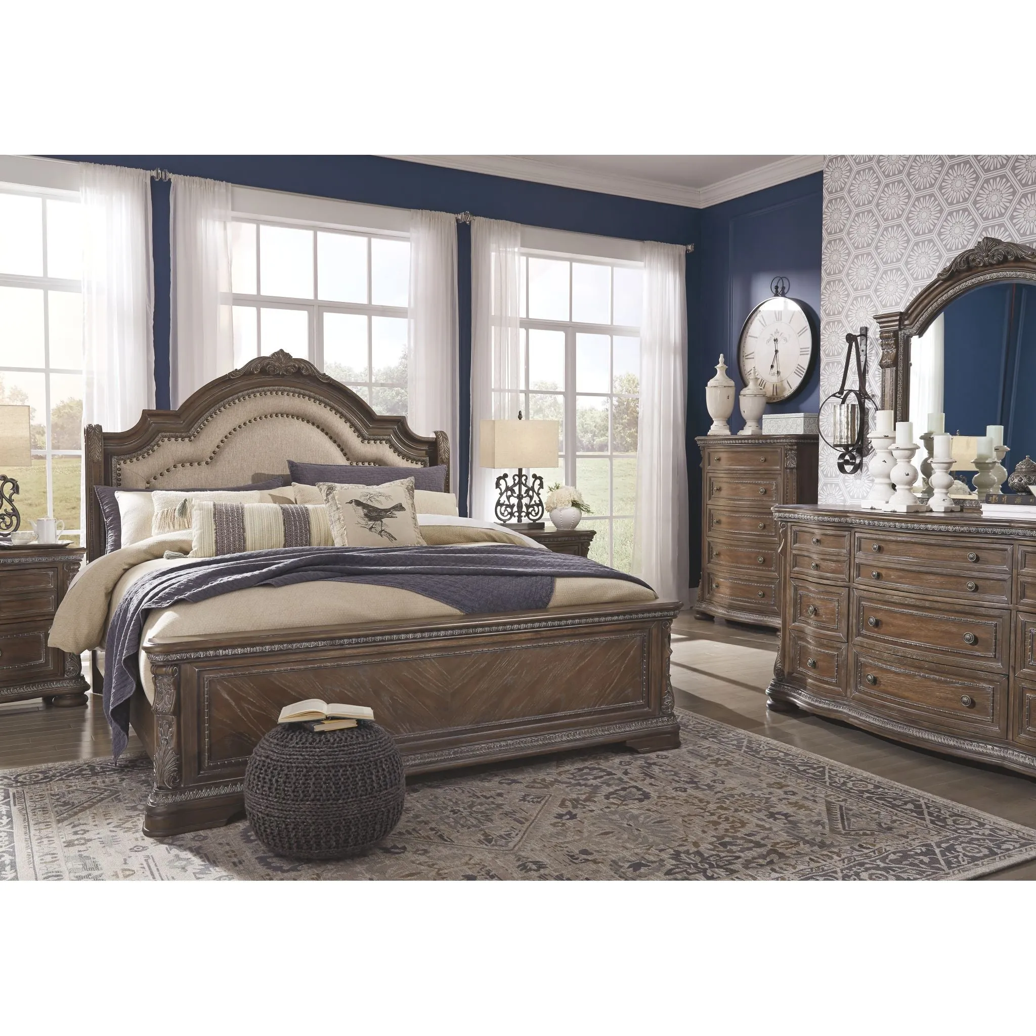 Charmond King Panel Bed