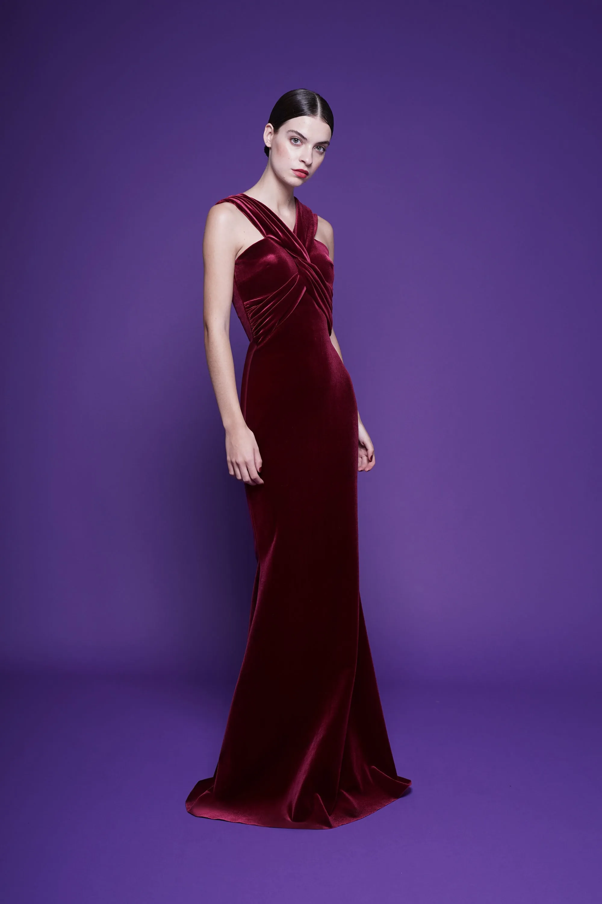 DATAI VELVET GOWN