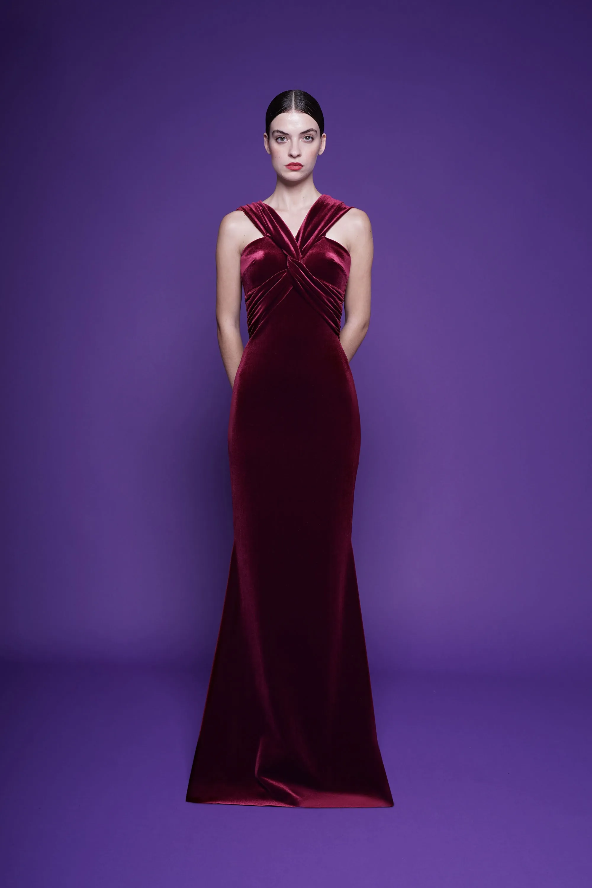 DATAI VELVET GOWN