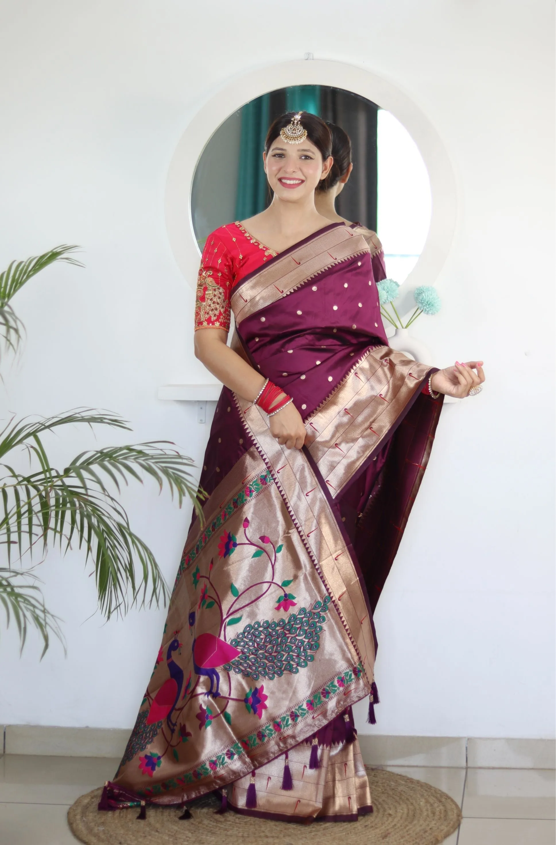 Desiring Wine Paithani Silk Saree With Sempiternal Blouse Piece