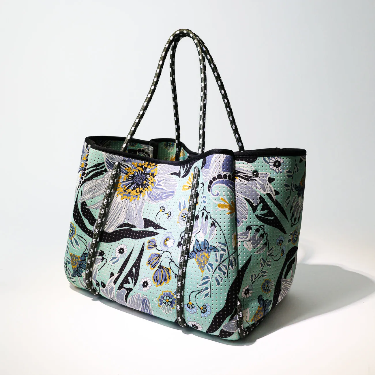 EVERYDAY TOTE BLOSSOM MINT