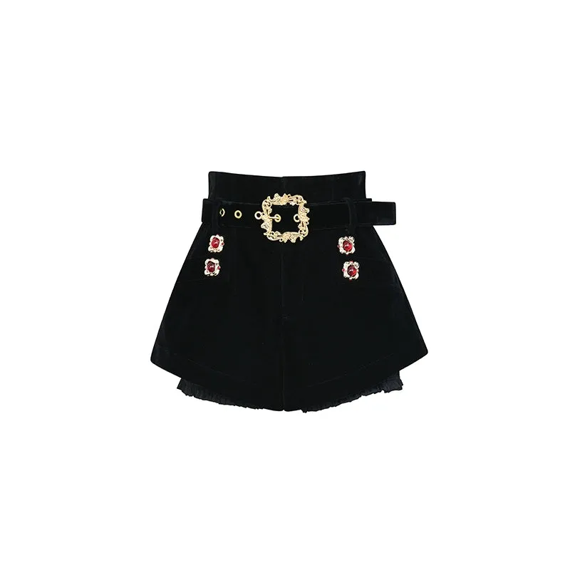 FAME Court Velvet Loose Small Shorts -Minie