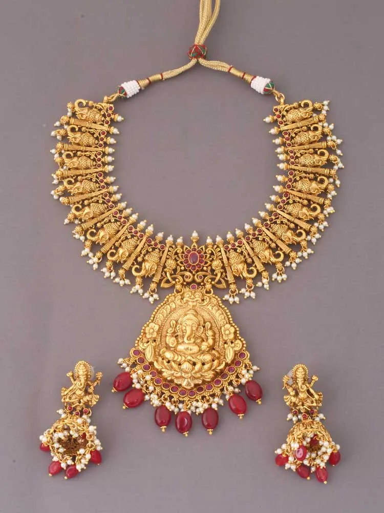 Golden Lambodara Temple Jewellery Set