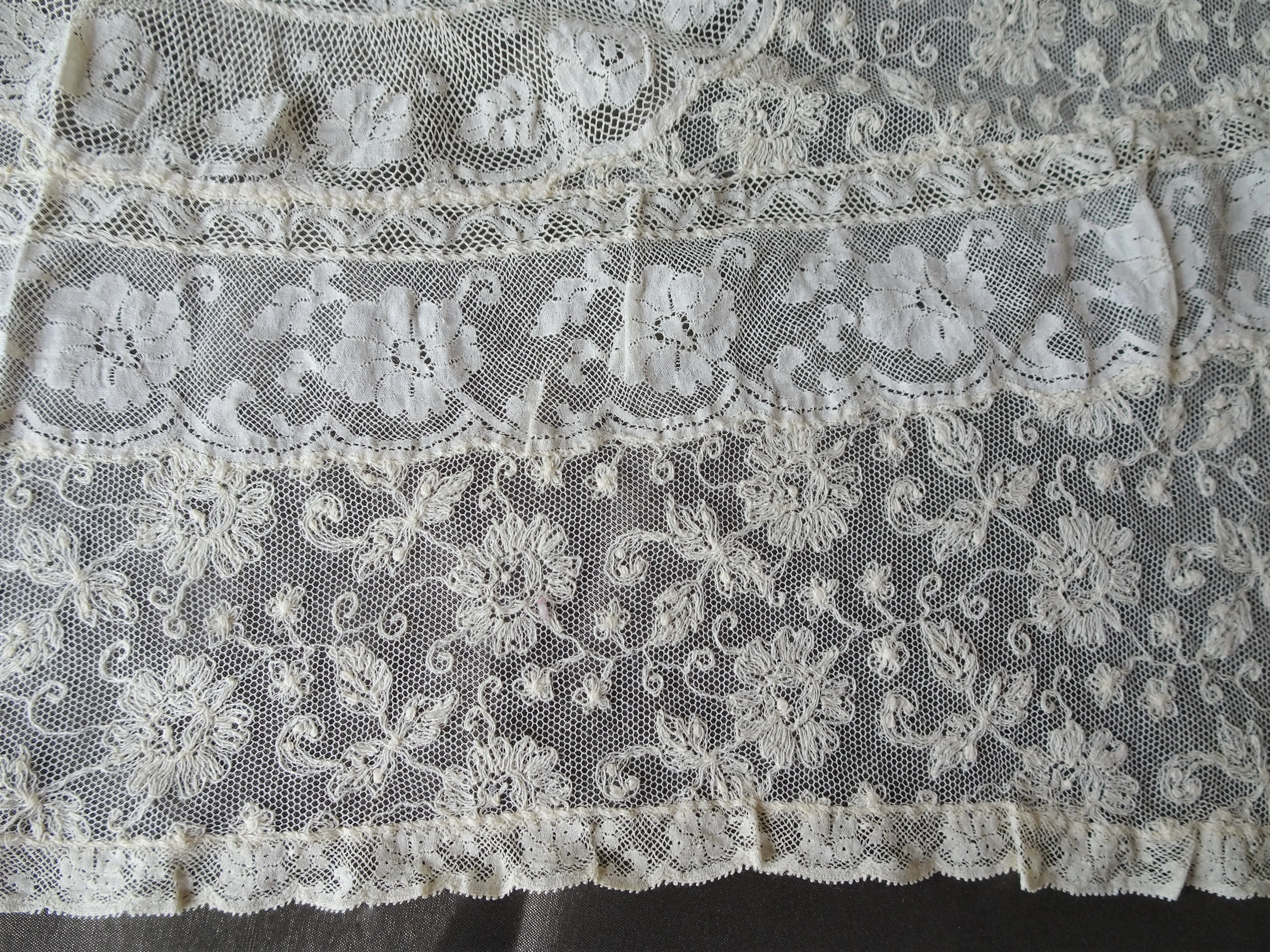 GORGEOUS French Normandy Lace Bedspread,Circa 1920s Lace Panel,Beautiful Embroidery work, Tambour Work, Netted Lace, Mixed Laces, Collectible Antique Lace