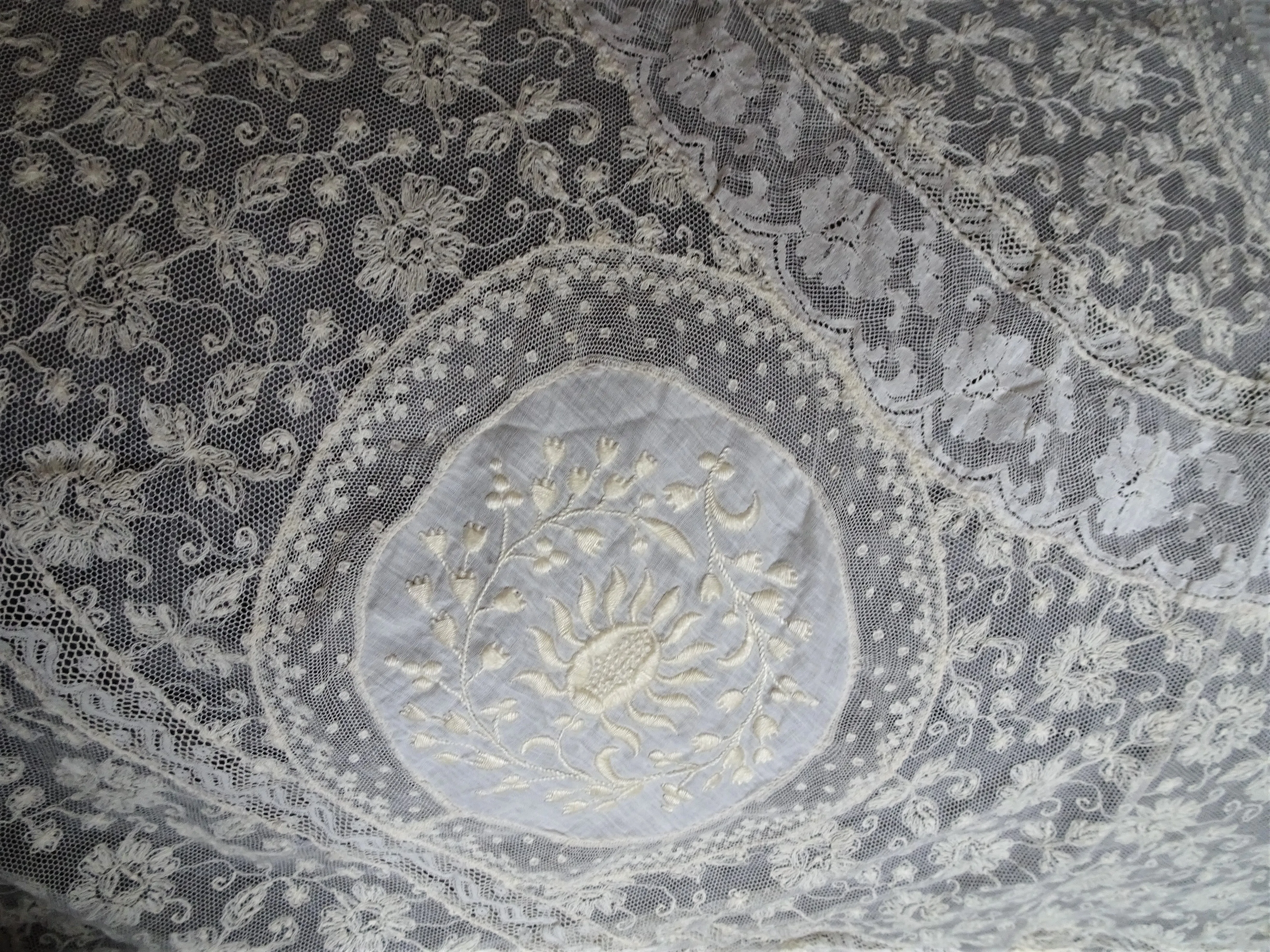 GORGEOUS French Normandy Lace Bedspread,Circa 1920s Lace Panel,Beautiful Embroidery work, Tambour Work, Netted Lace, Mixed Laces, Collectible Antique Lace