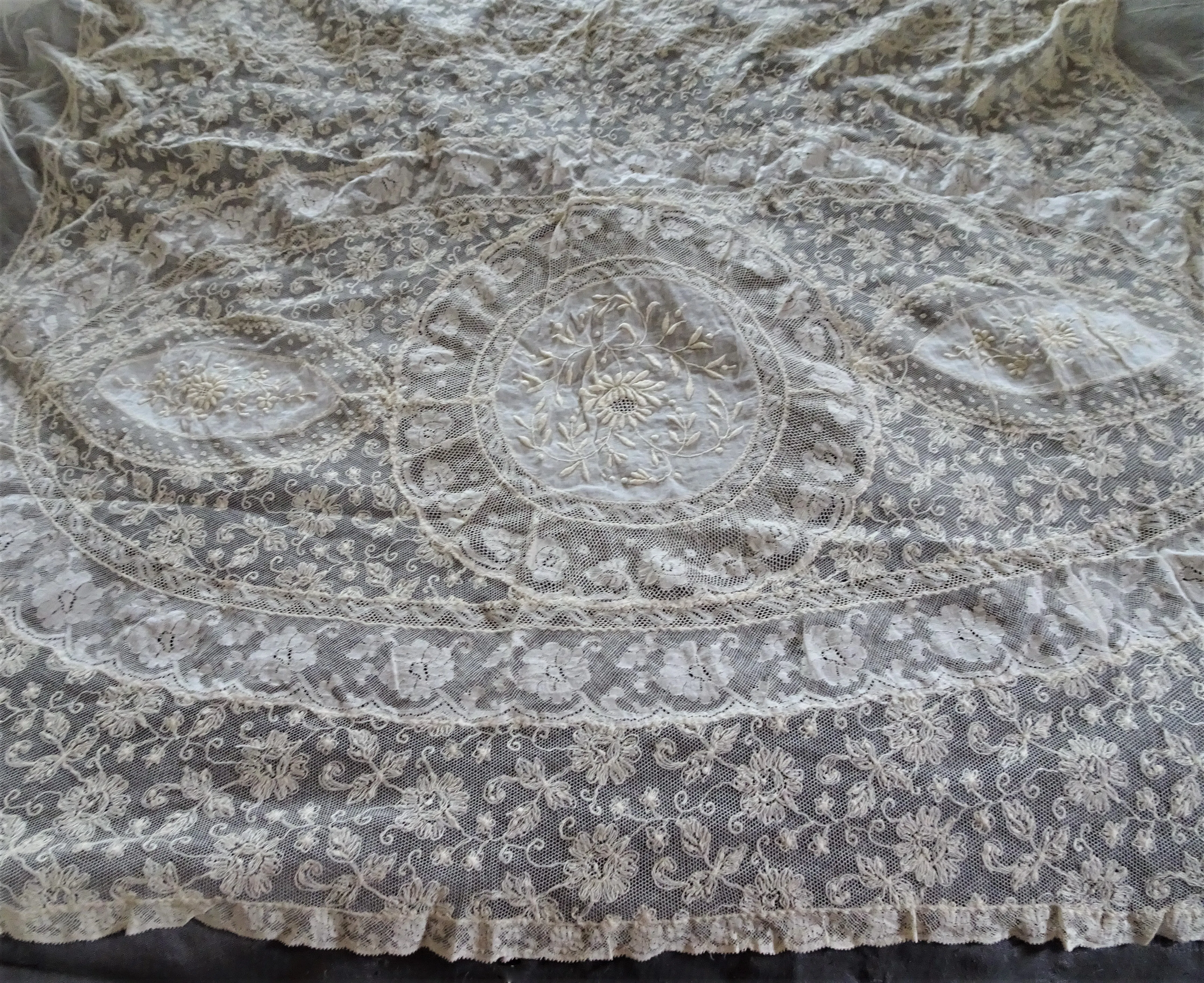 GORGEOUS French Normandy Lace Bedspread,Circa 1920s Lace Panel,Beautiful Embroidery work, Tambour Work, Netted Lace, Mixed Laces, Collectible Antique Lace