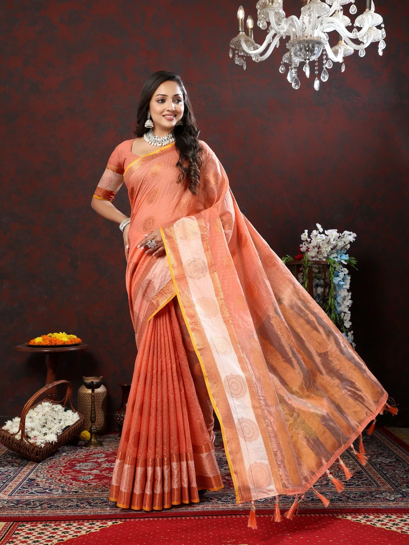 Incredible Peach Cotton Silk Saree With Resplendent Blouse Piece