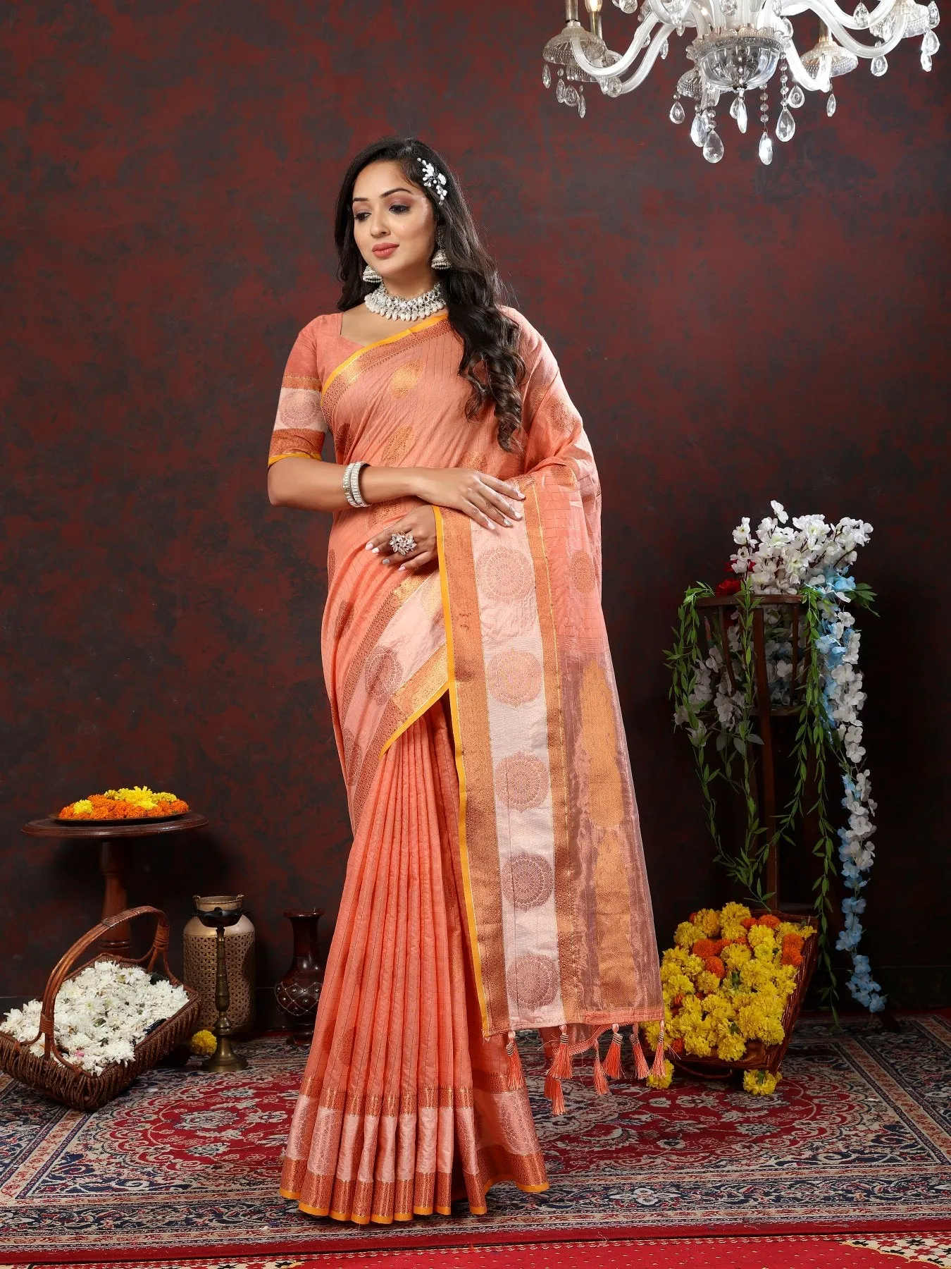 Incredible Peach Cotton Silk Saree With Resplendent Blouse Piece