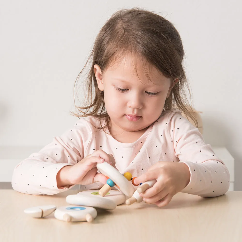 Lacing Sheep | Eco-Friendly Wooden Stacking Toy