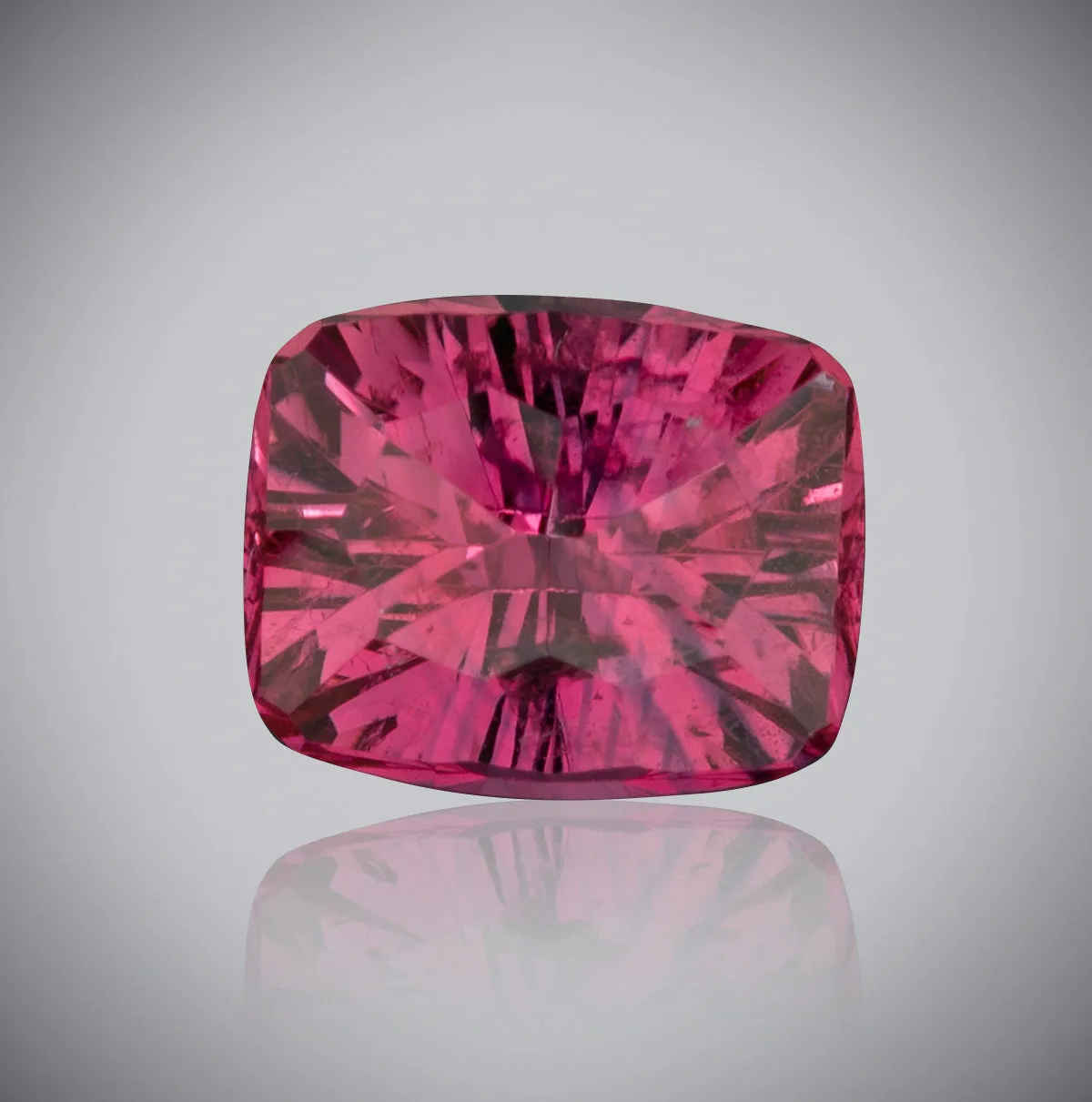 Padparadscha Sapphire, 1.55 ct