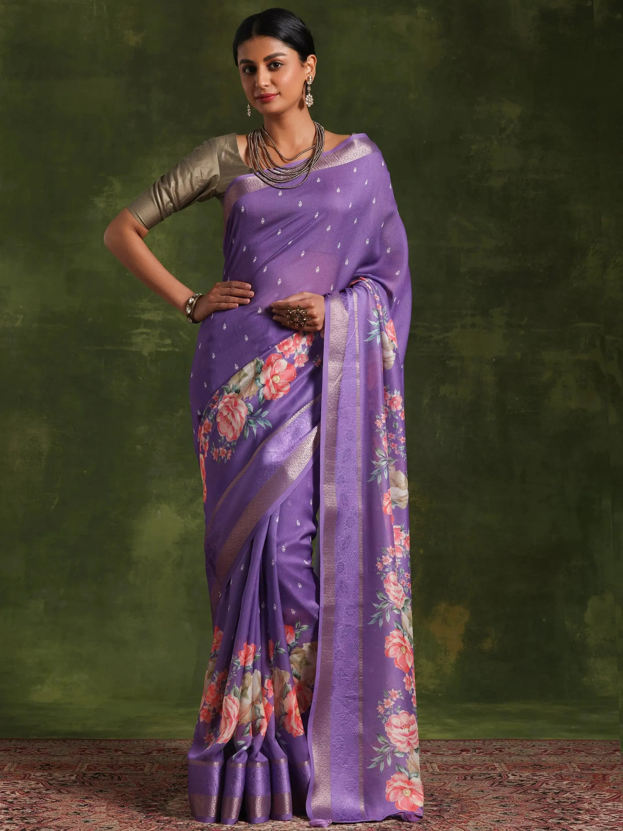 Purple Printed Silk Blend Saree With Unstitched Blouse Piece