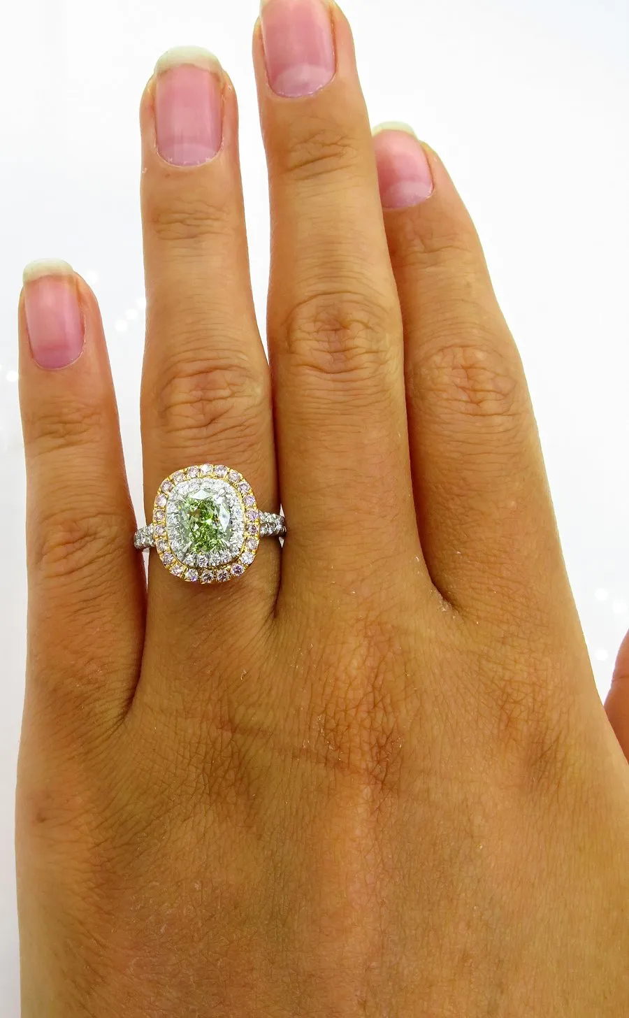 Rare GIA 2.55ctw Fancy INTENSE GREEN Cushion Cut Diamond Engagement Platinum Ring