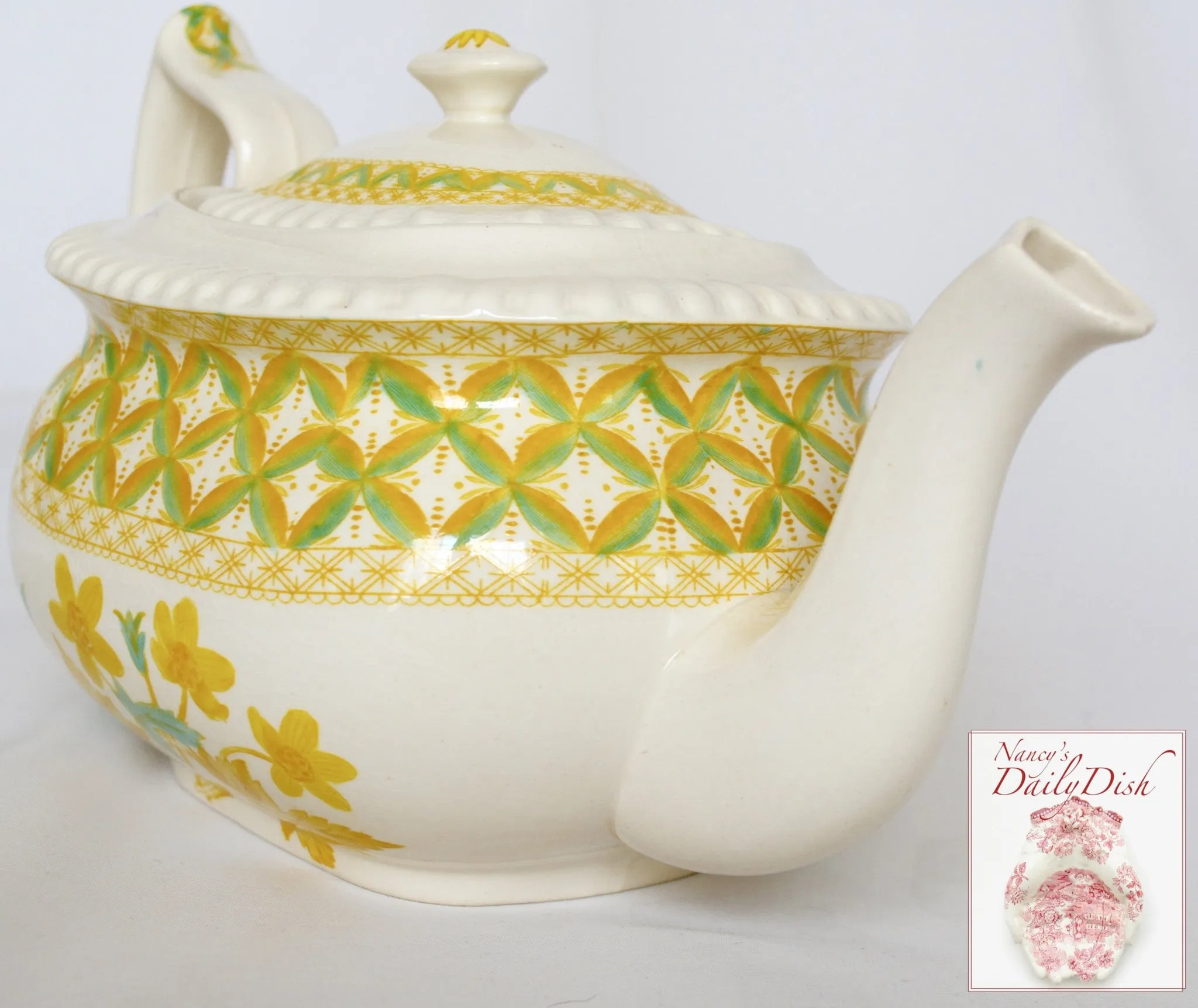 Rare Yellow Transferware Teapot Spode Copeland Lattice and Geraniums Flowers