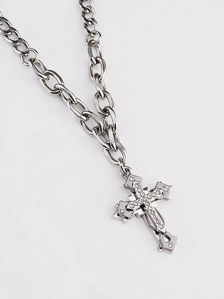 Stylish Crucifix Pendant with Chain