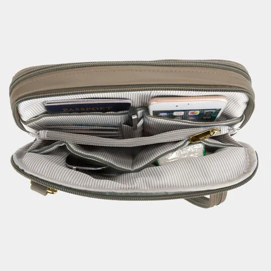 Travelon Anti-Theft RFID Tailored E/W Organizer