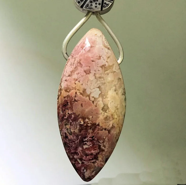 Varisite and feather ridge plume agate with hand made sterling silver chain