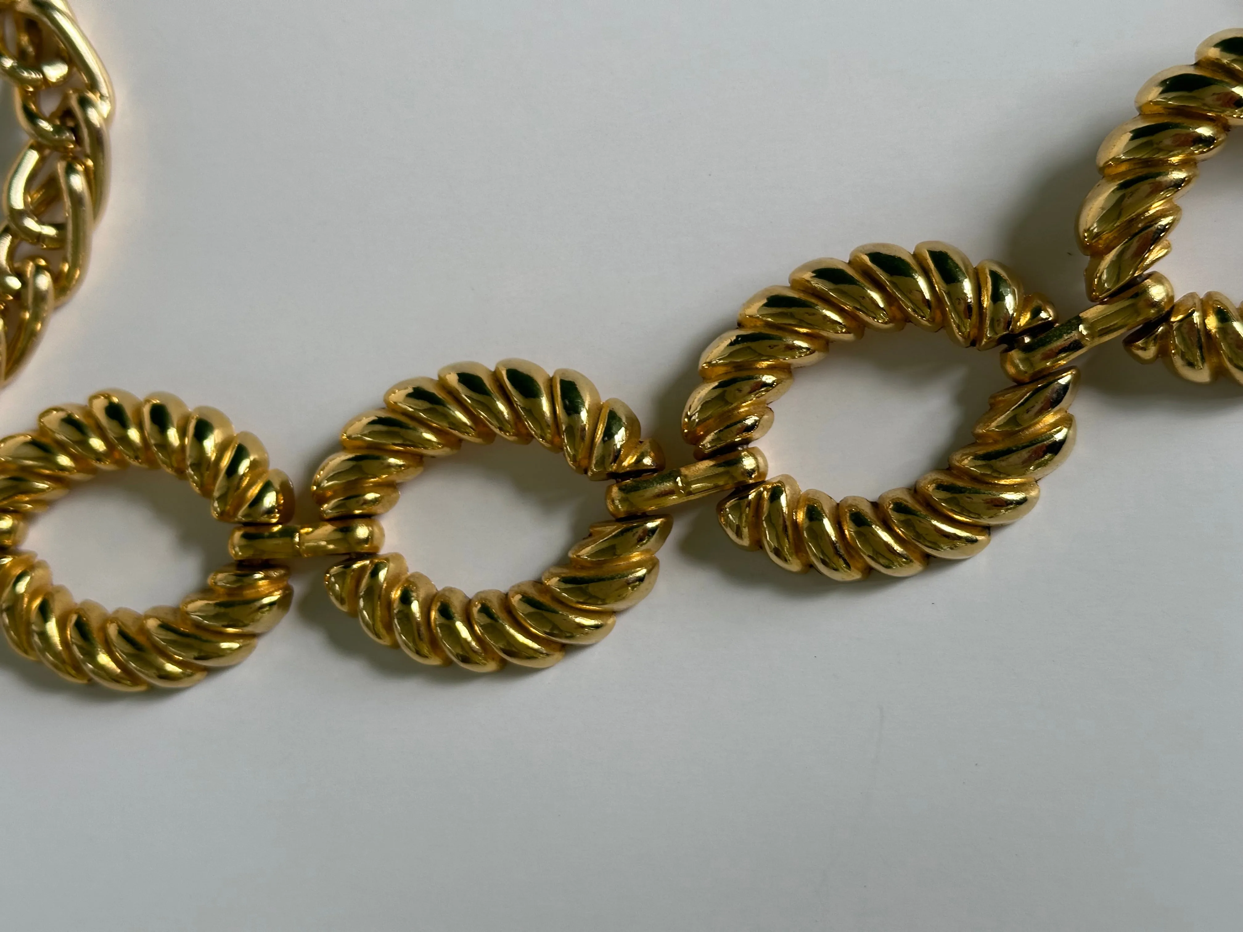 Vintage 1980s Gold Tone Large Ribbed Link Belt Chain